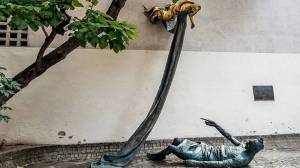 slide-j3_original_copy_1