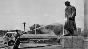 slide-r3_original_copy_1