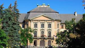 h-slide-es3_original